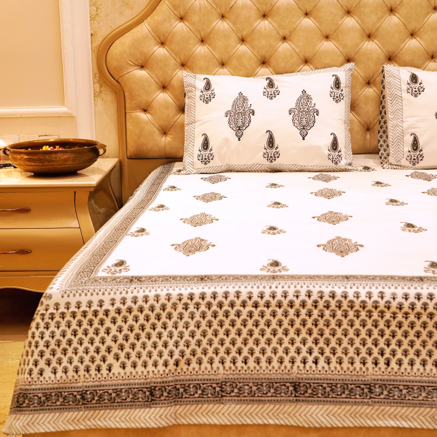 Premium Percale Cotton Real Hand Block Print Jaipuri Bedsheet - Black Blue Butta